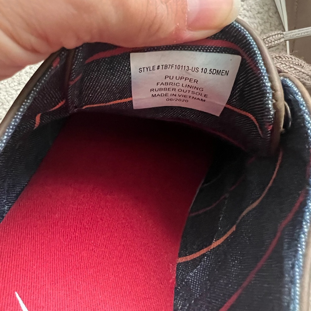 Tommy Bahama Brown shoes men’s - Picture 6 of 6